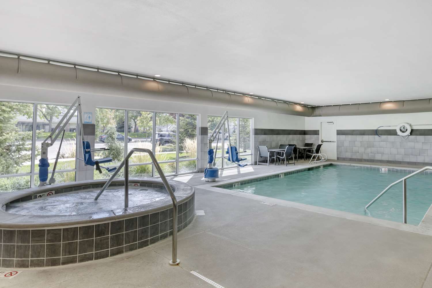 Best Western Plus Peppertree Nampa Civic Center Inn 19/47