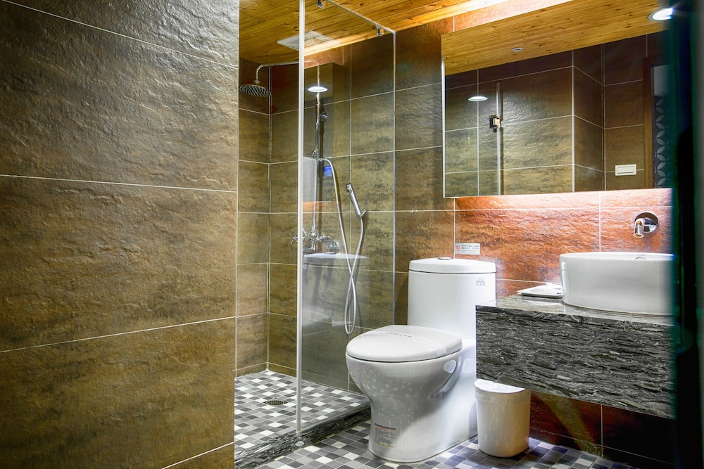Cai She Hotel 39/48