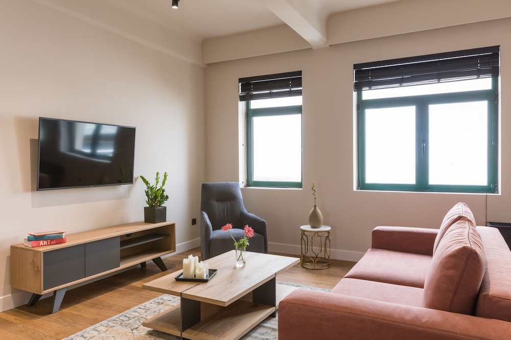 Klepsydra Urban Suites 38/50
