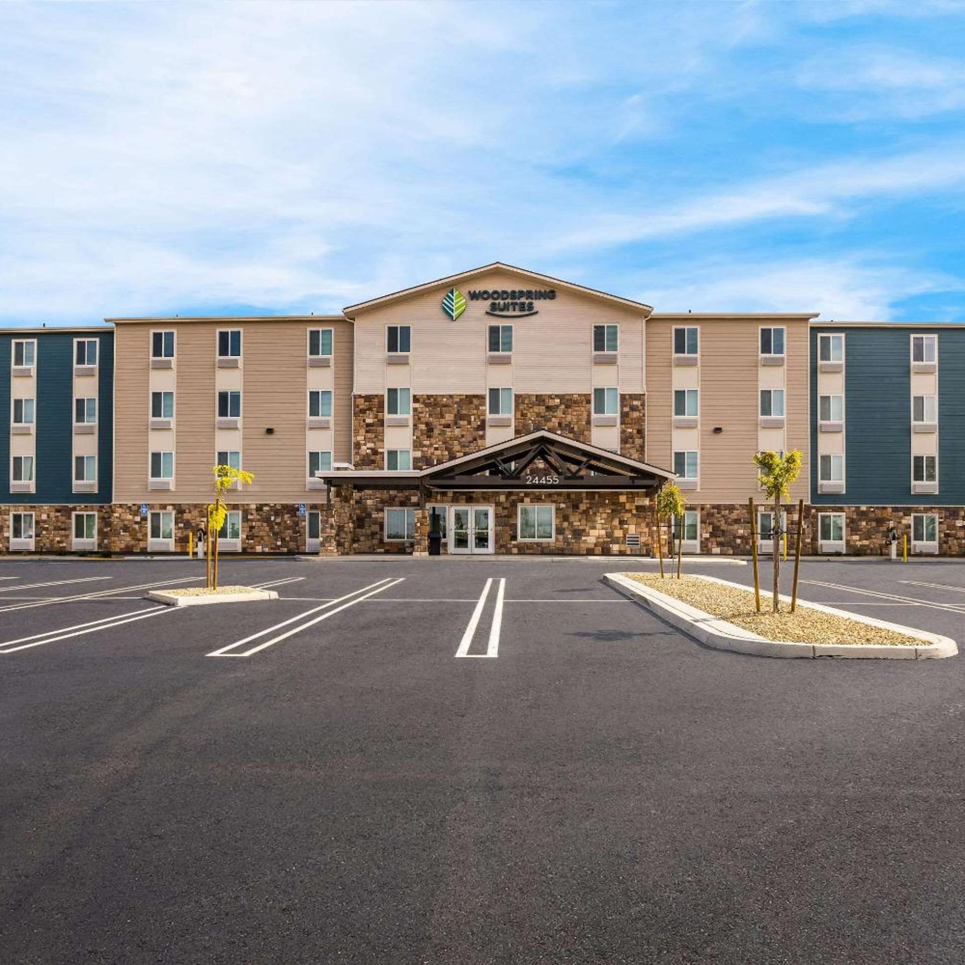 WoodSpring Suites Moreno Valley 20/26