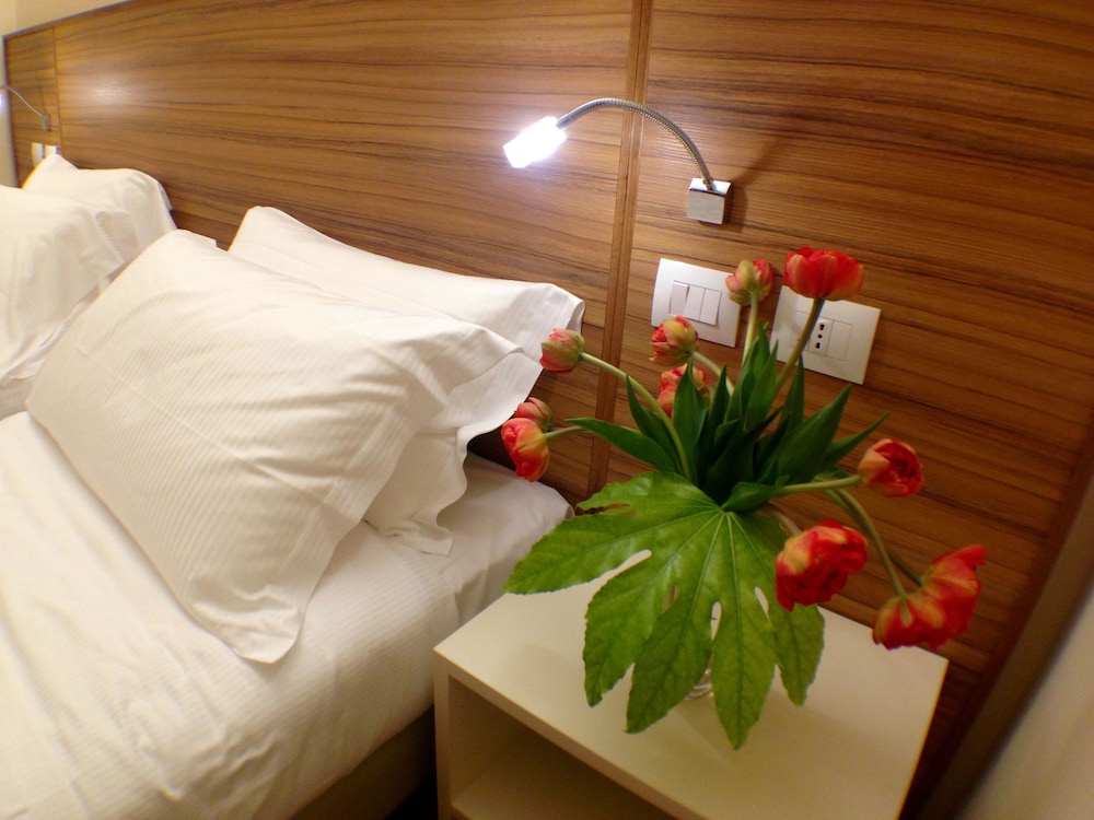 Hotel Forum 30/56