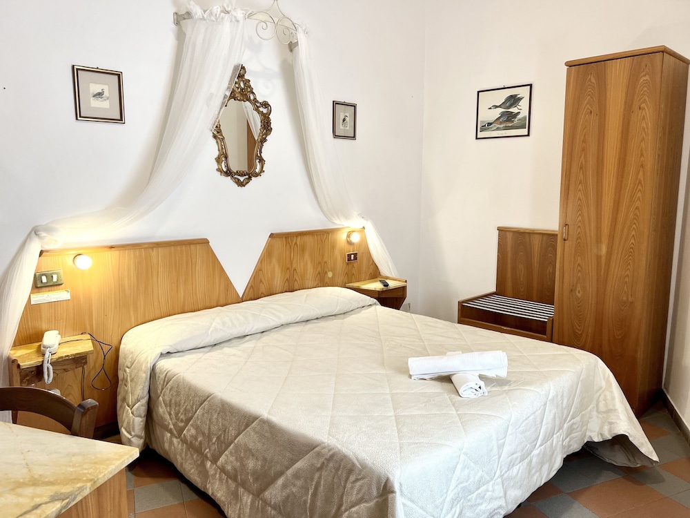 Piccolo Hotel Etruria 19/69