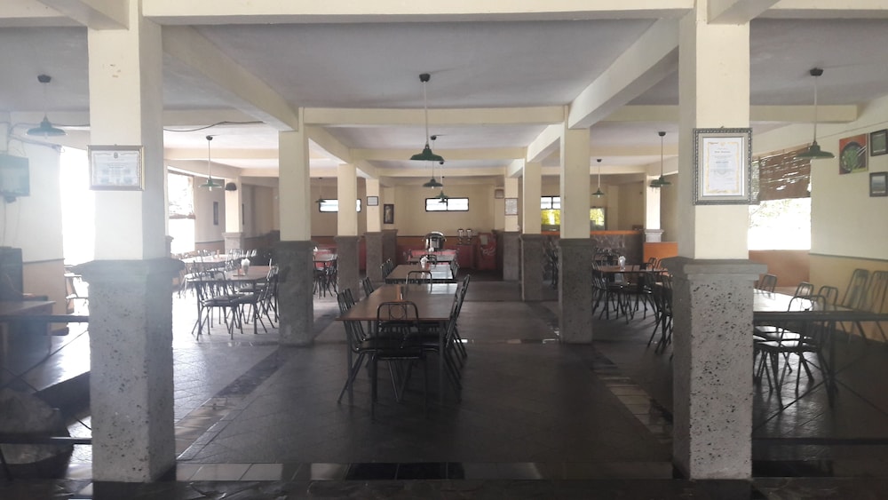Hotel Augusta Garut 18/23
