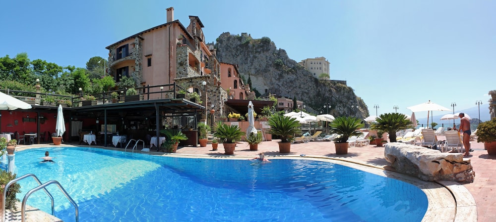 Villa Sonia Hotel 7/86