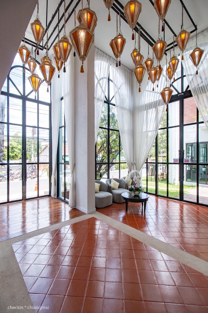 Lanna Oriental Hotel 34/50