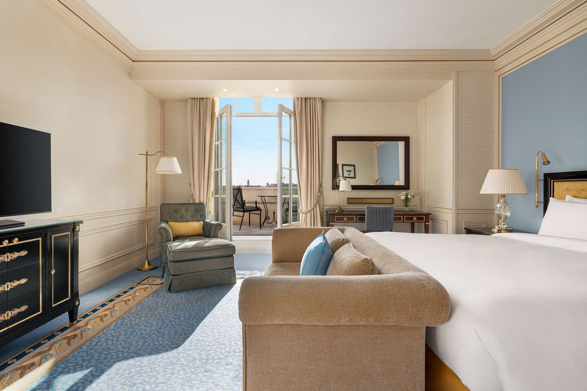 Room, King Bed, Eiffel View, Terrace