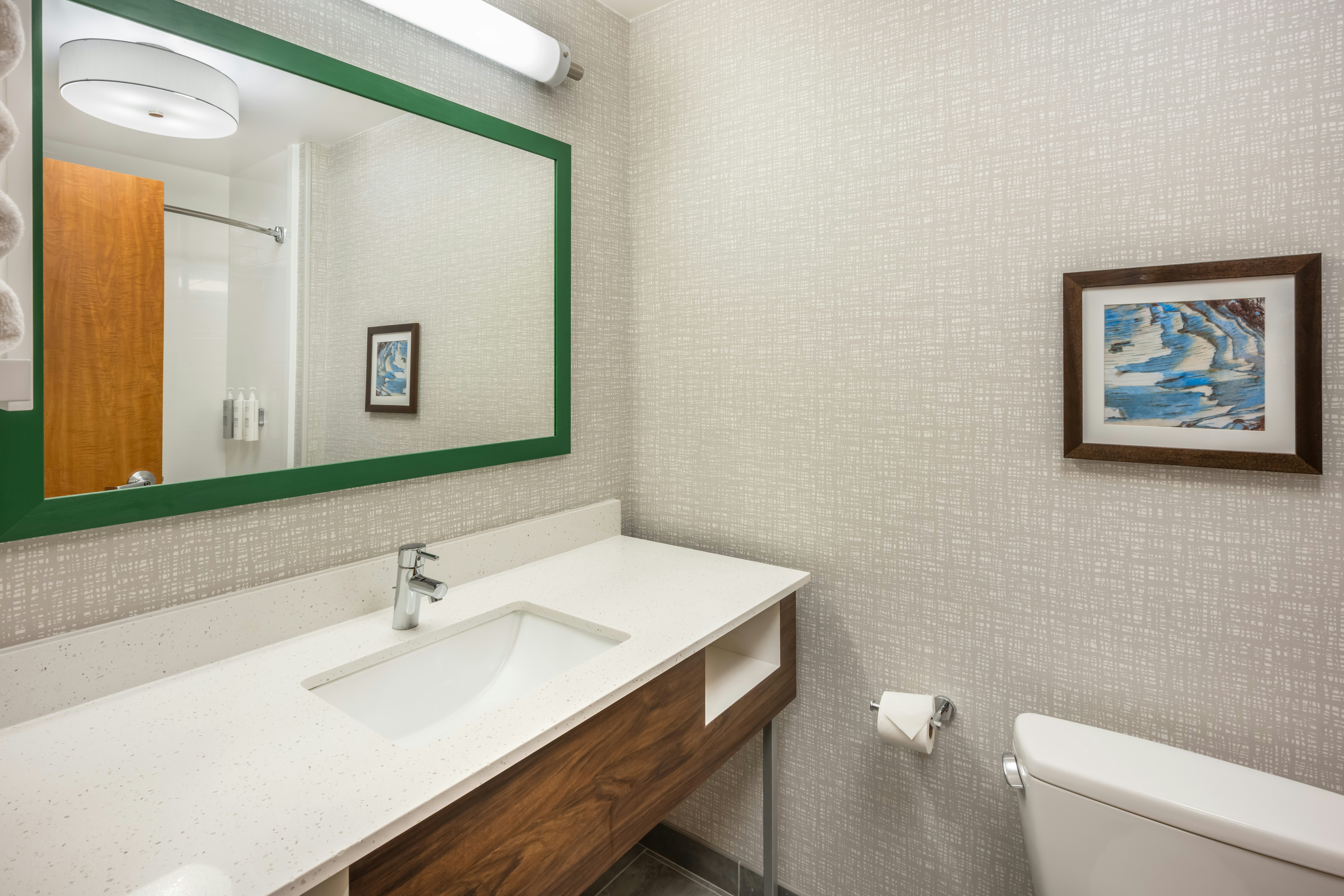 غرفة بسرير كينج، Hampton Inn and Suites Coeur D Alene 3/3
