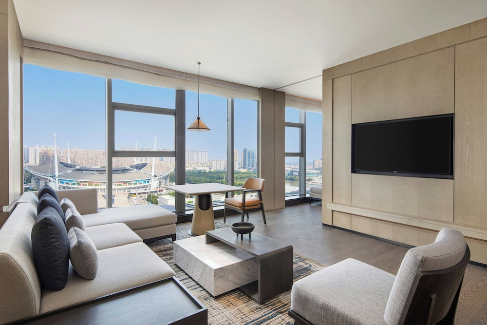 Courtyard by Marriott Luoyang 28/46