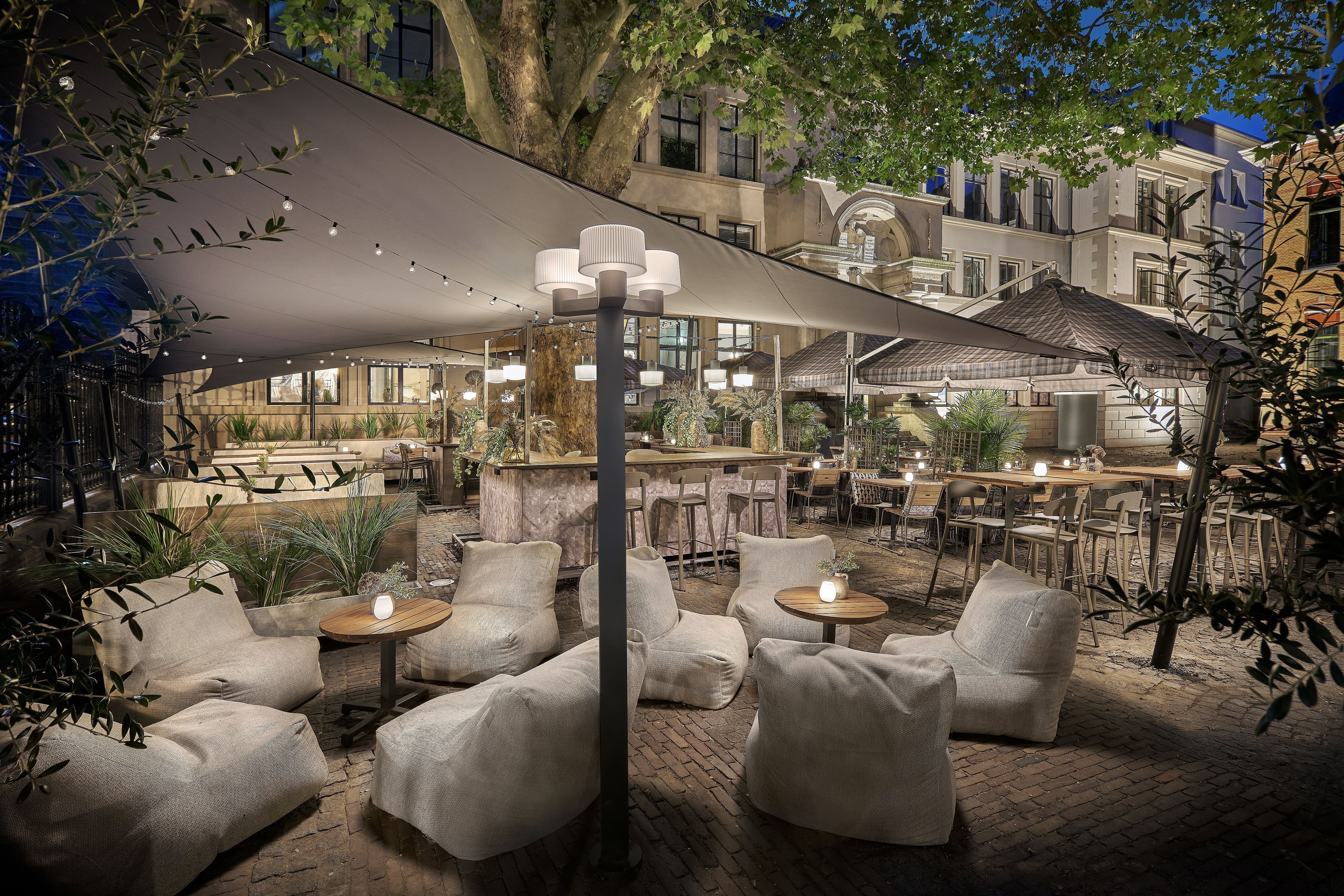 Court Hotel City Centre Utrecht 2/10