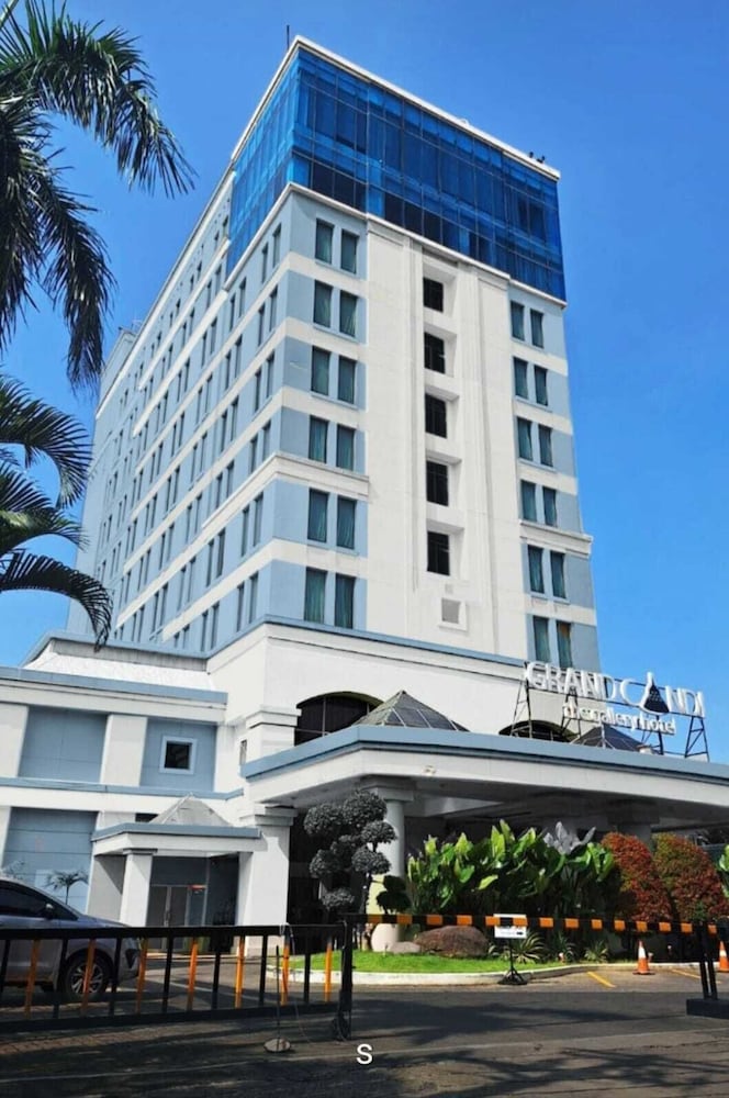 Hotel Grand Candi Semarang 3/71