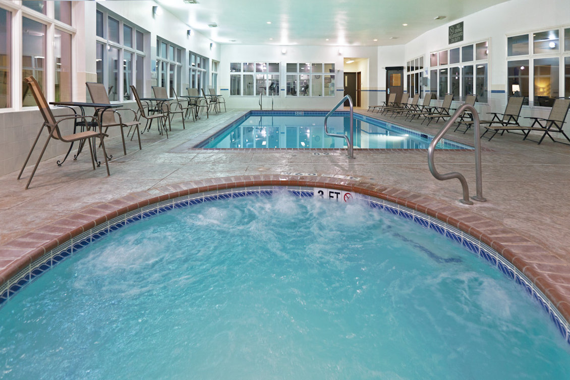 HOLIDAY INN EXPRESS HEREFORD 29/46