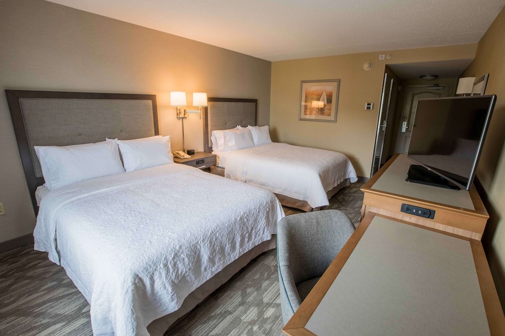 Hampton Inn & Suites Tilton 16/66