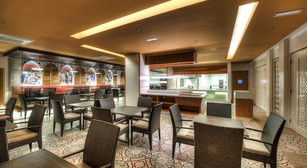 Raia Hotel Kota Kinabalu 34/45