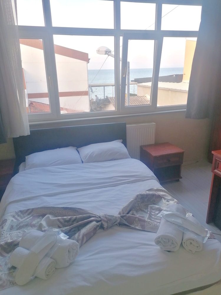Mudanya Otel 6/25