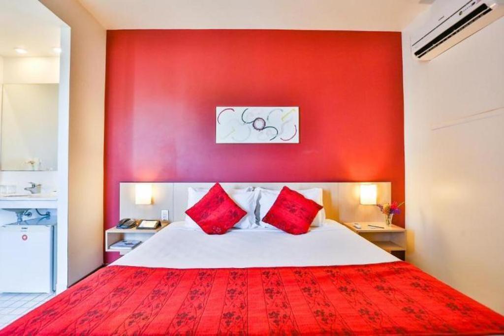 Upgrade, Double Bed