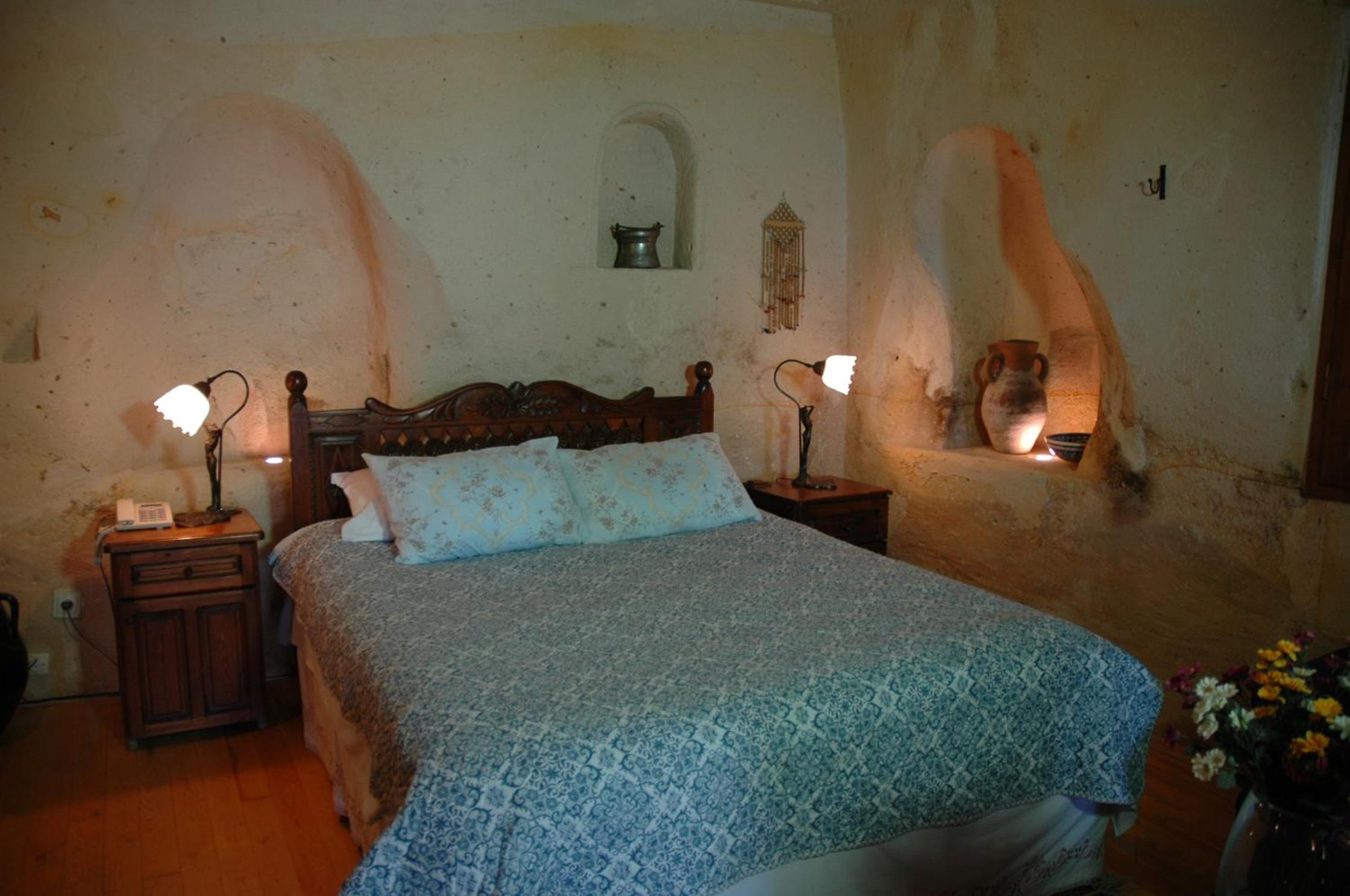 Elkep Evi Cave 21/50