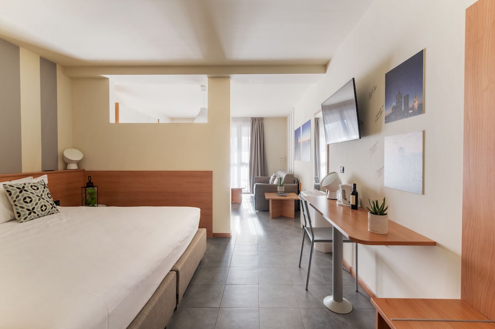 Hotel Borgo Brianteo 40/77