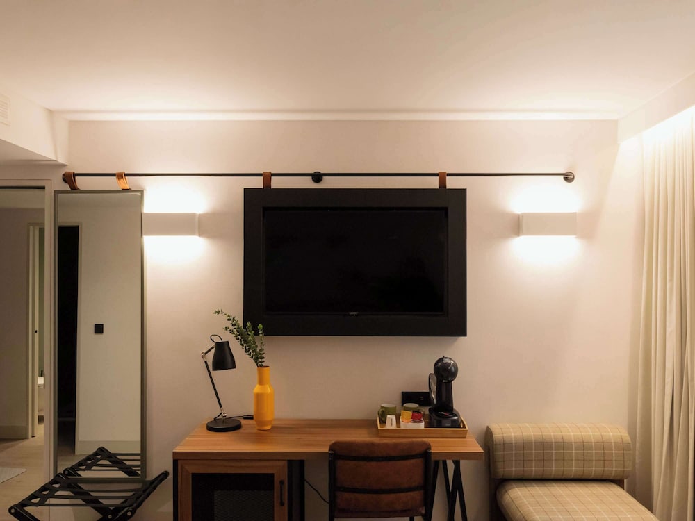Ibis Styles Lisboa Aeroporto 11/61