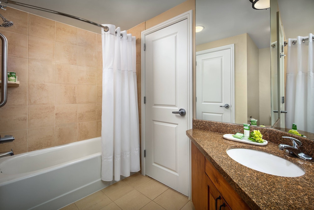 Marriotts StreamSide Evergreen at Vail 9/19