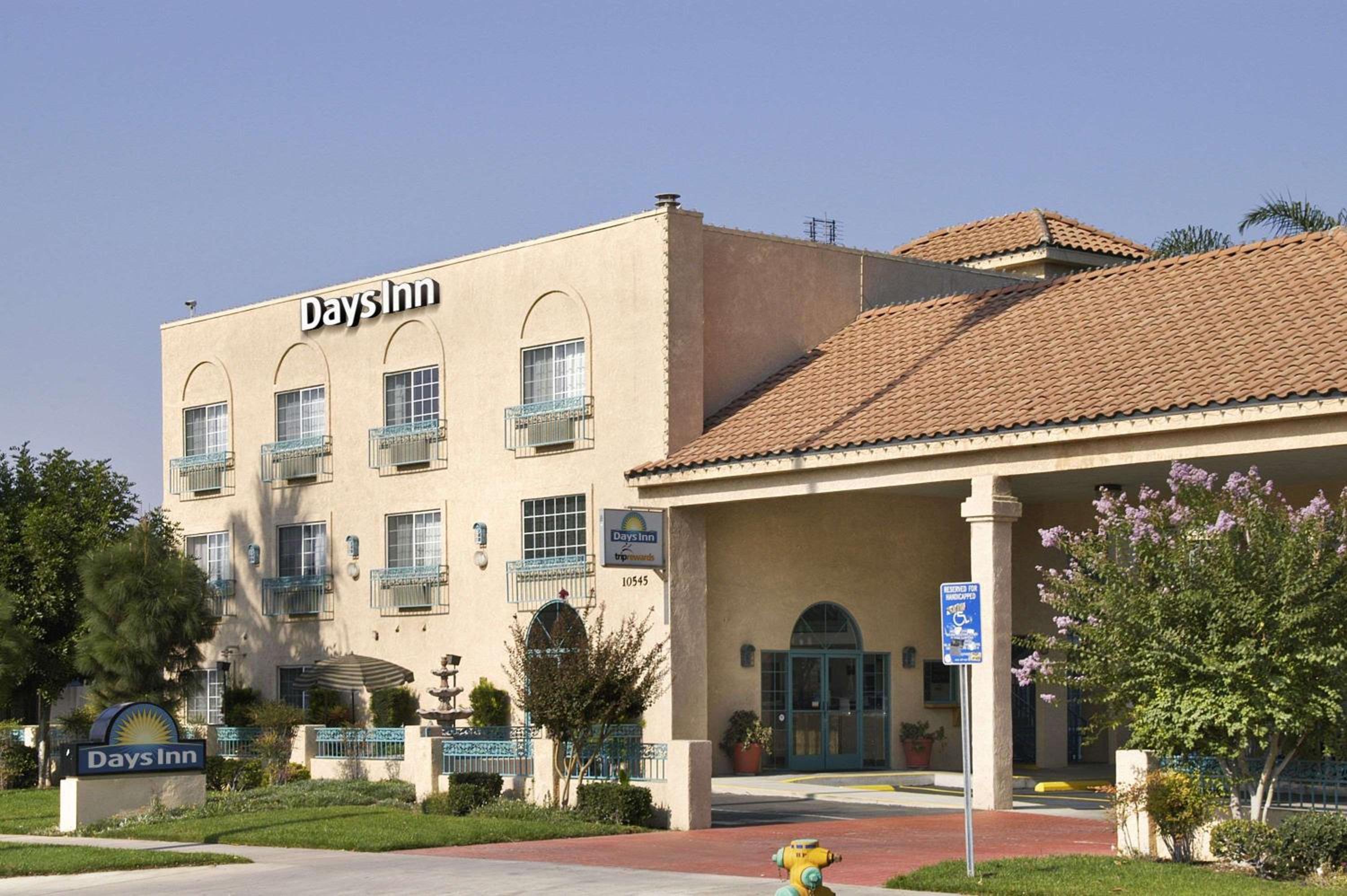 Days Inn by Wyndham Riverside Tyler Mall 4/21