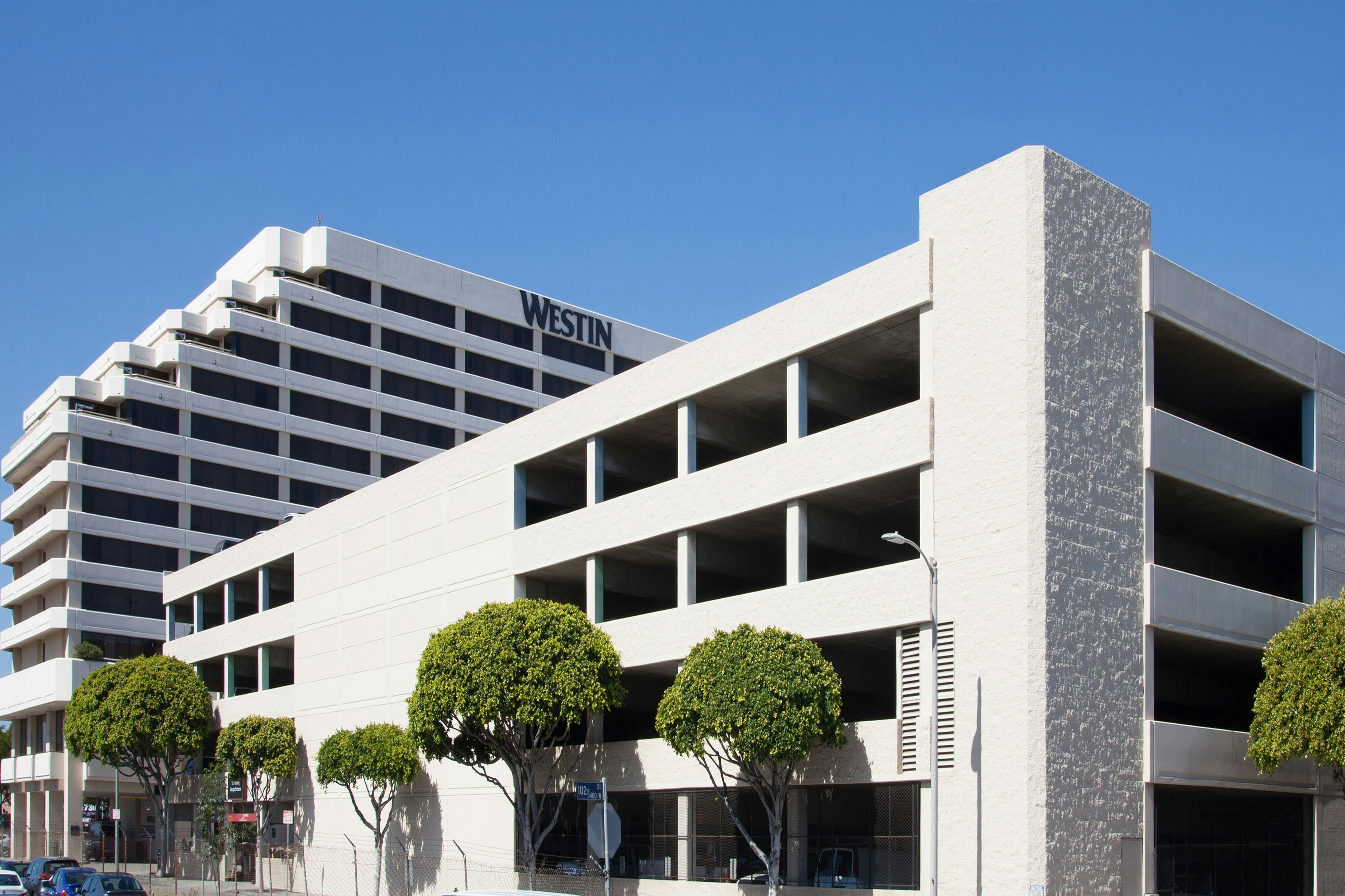 The Westin Los Angeles Airport 4/40