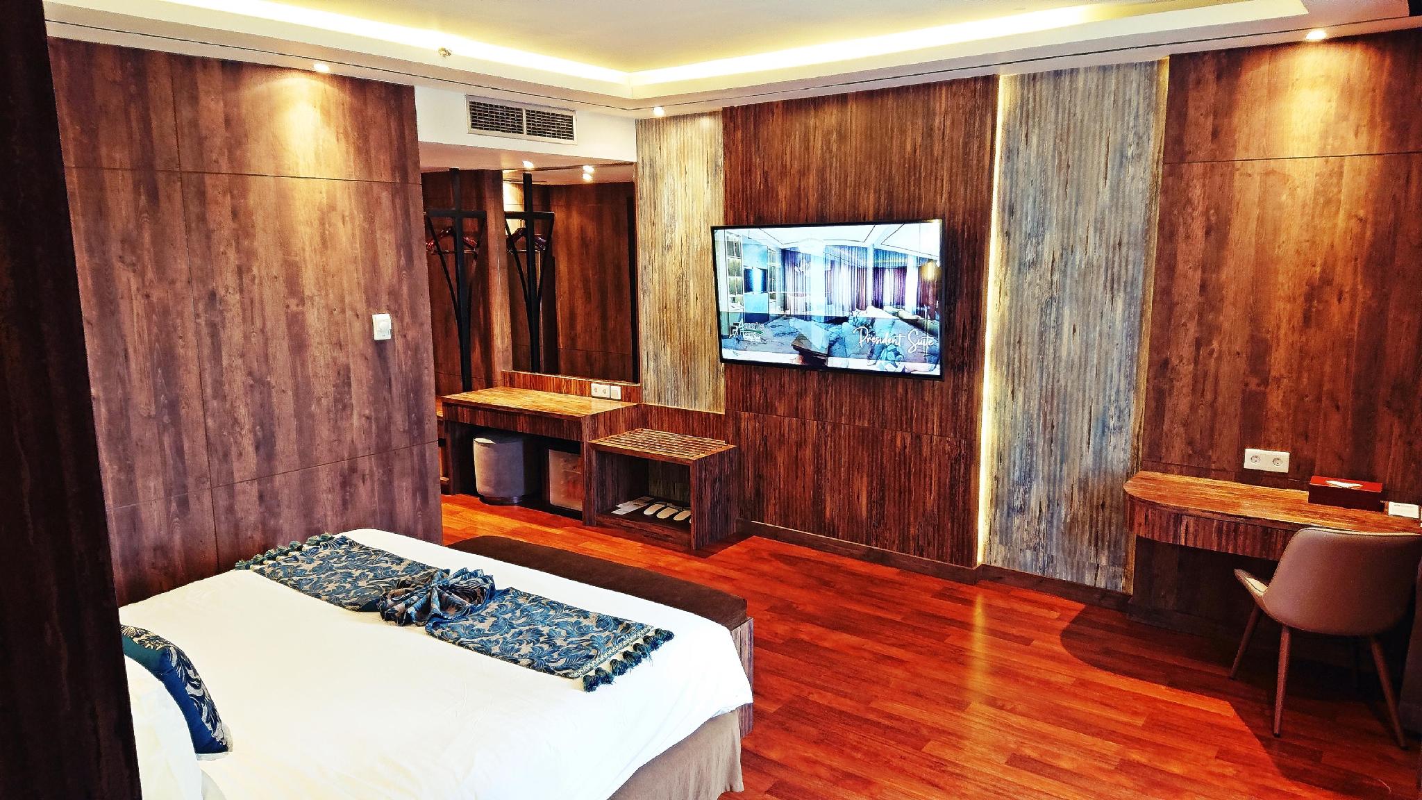 Aquarius Boutique Hotel 45/50