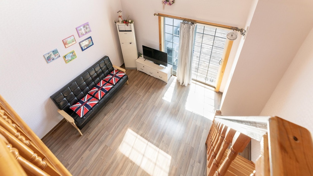 Ganghwa Western Beach Pension 21/50