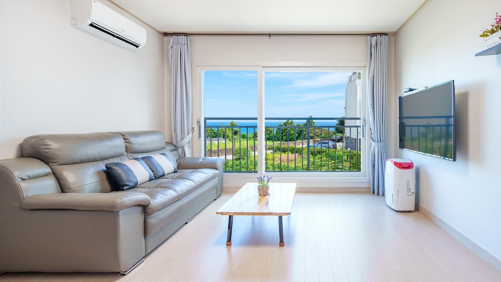 Jeju Inhouse Pension 36/53