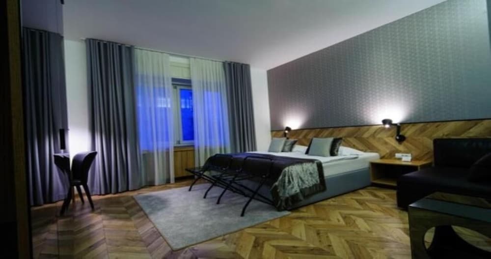 Urban Boutique Hotel Ljubljana 45/65