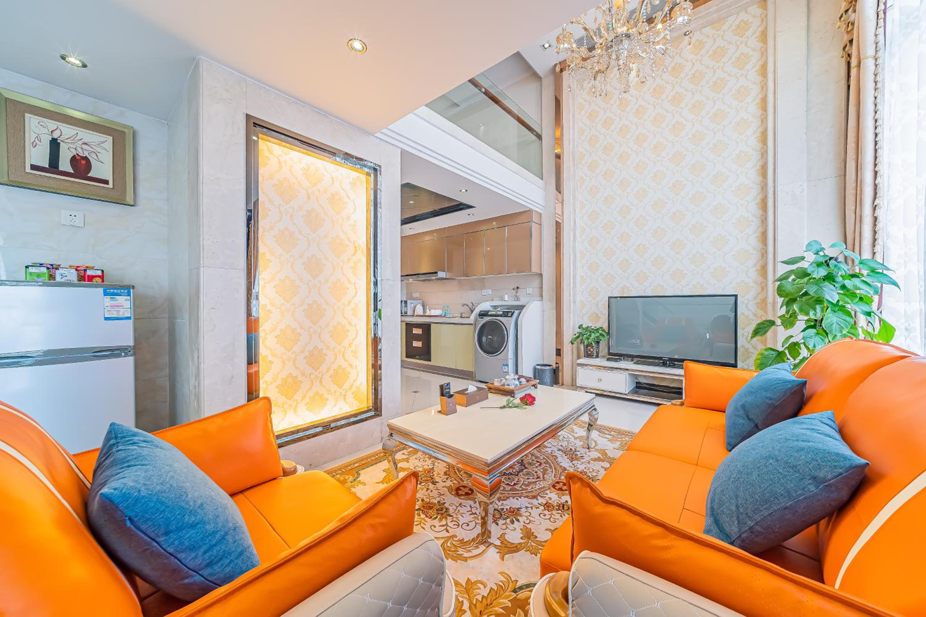 South North International Apartment 28/45