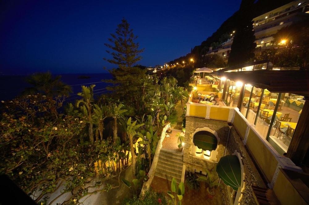 Hotel Baia Delle Sirene 6/80
