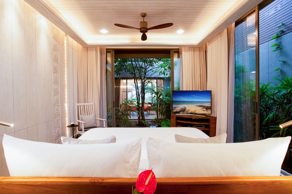 Baba Beach Club Phuket Natai Luxury Pool Villa Hotel by Sri panwa 10/50