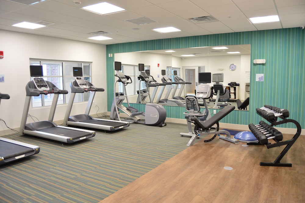 Holiday Inn Express Suites Toledo West 31/54