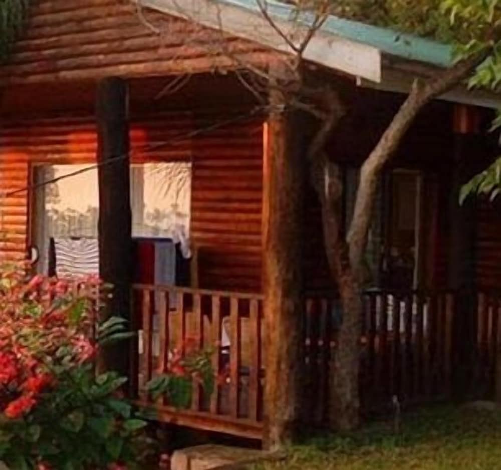 Viewpoint Lodge 5/50