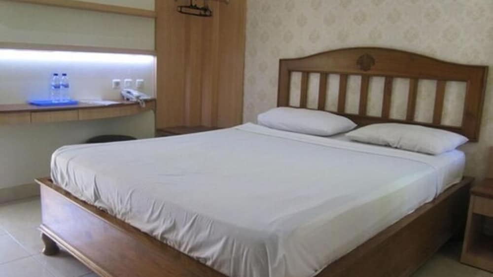 Hotel Besar Purwokerto 28/50