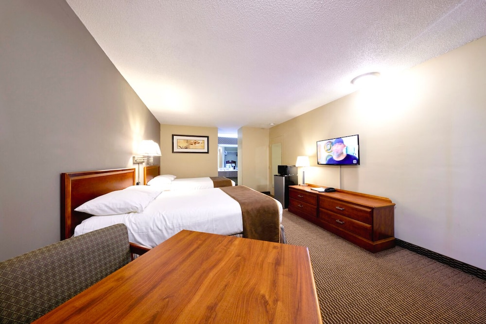 Regency Inn 30/72