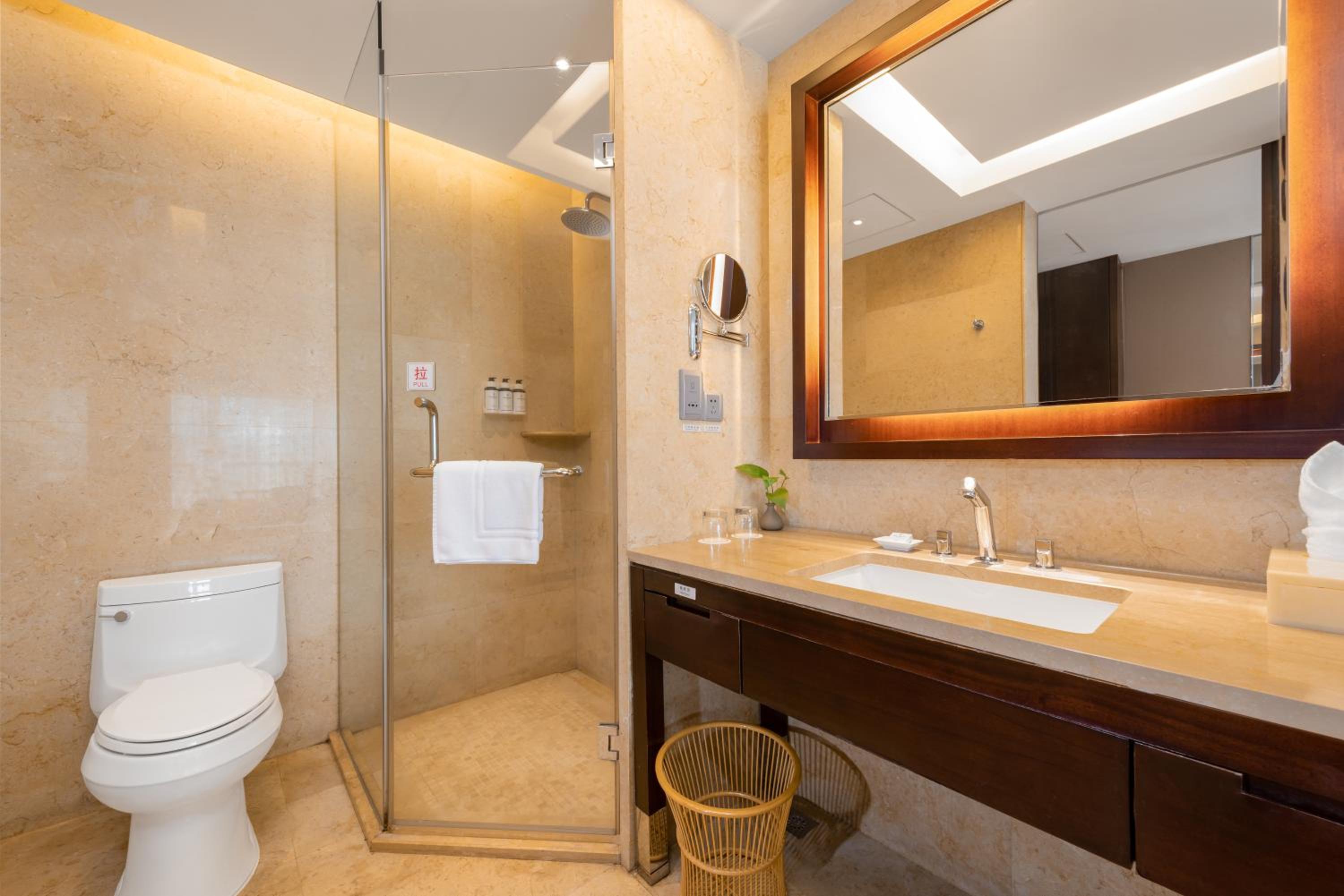 غرفة قياسية بسرير كينج، Wyndham Putian Downtown 8/8