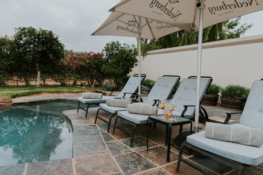 Cana Vineyard Guesthouse 43/76