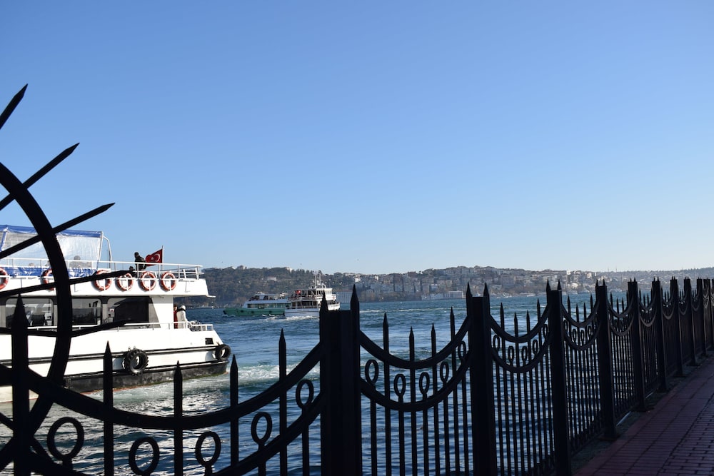 Royal Suites Besiktas Hotel 57/67