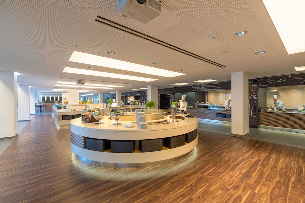 Lufthansa Seeheim 43/50