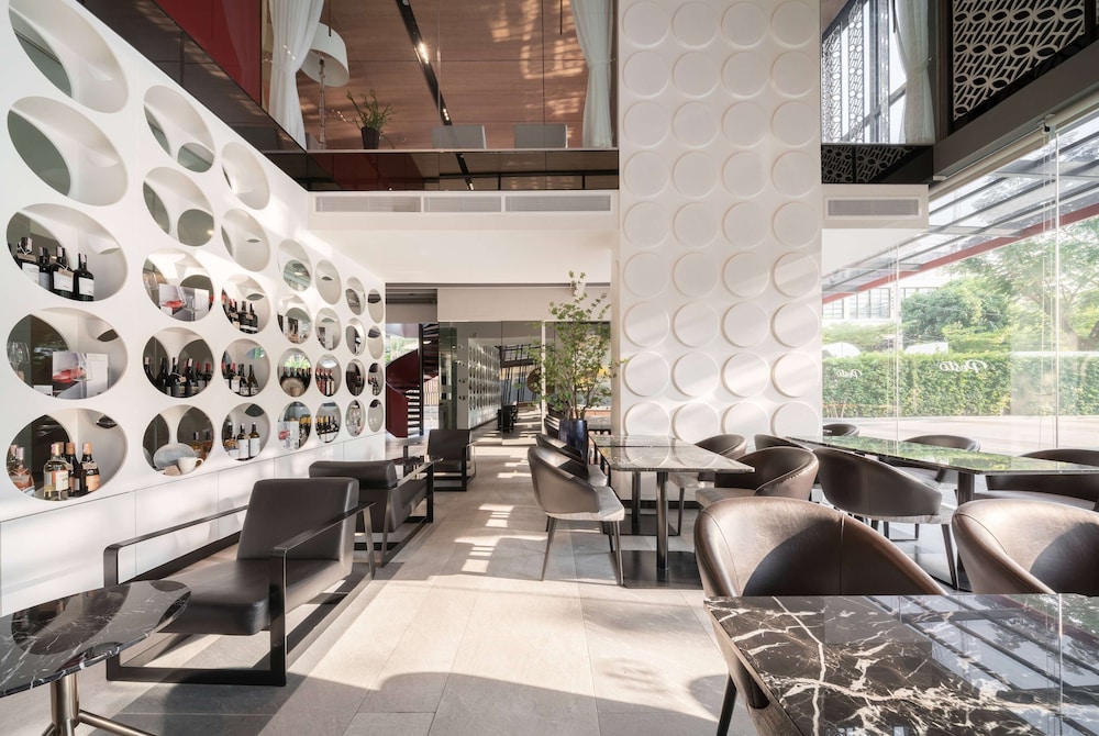 Ramada By Wyndham Bangkok Sukhumvit 87 50/61