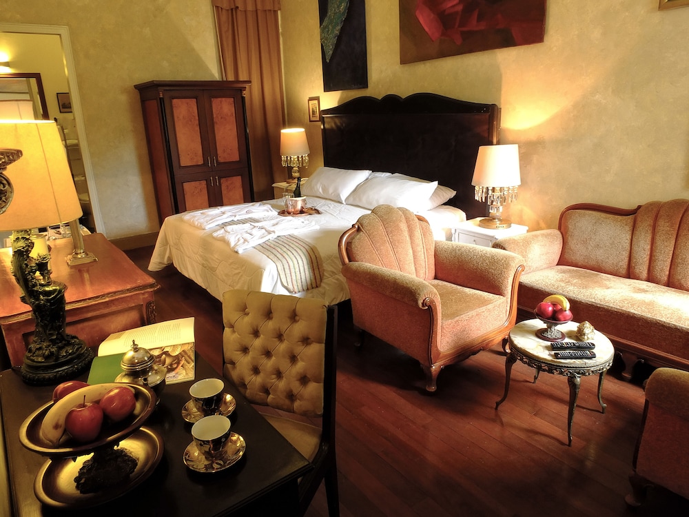 Casa Falleri Boutique Hotel 22/74