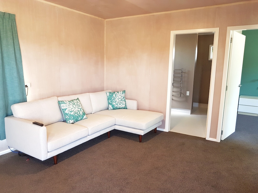 Martinborough Top 10 Holiday Park 20/35