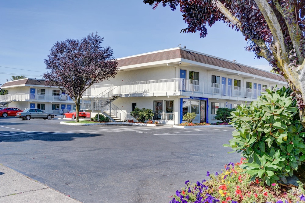 Motel6 Salem, OR 7/62