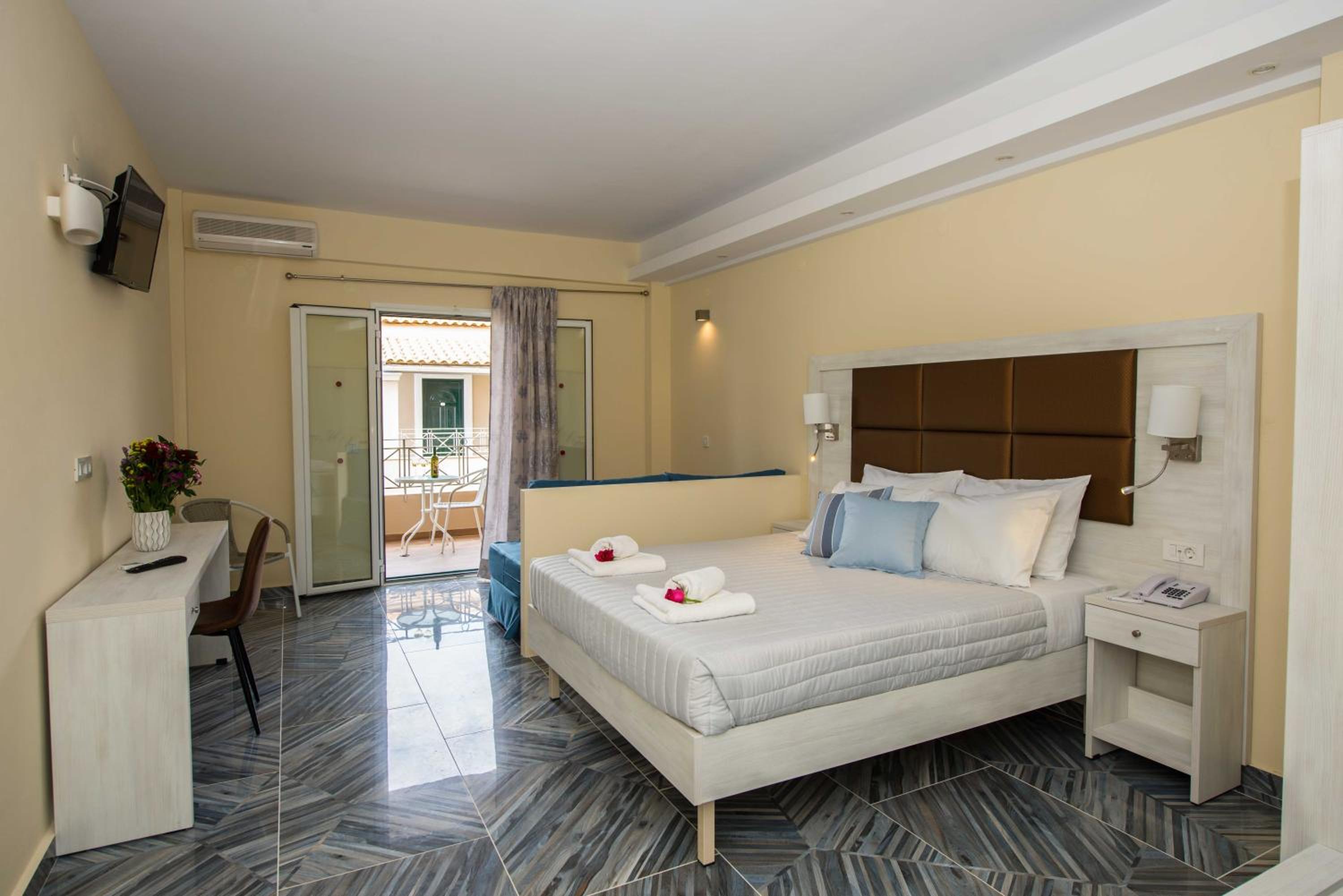 Junior Suite - Garden View