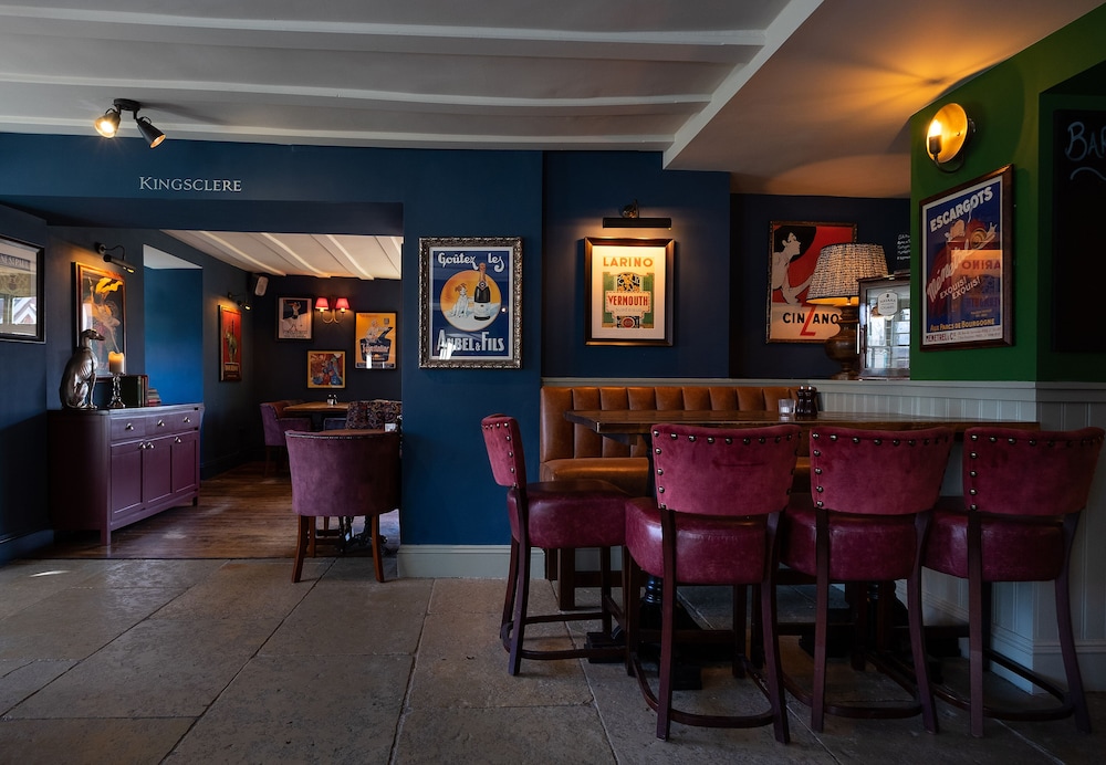 The Carnarvon Arms 41/53