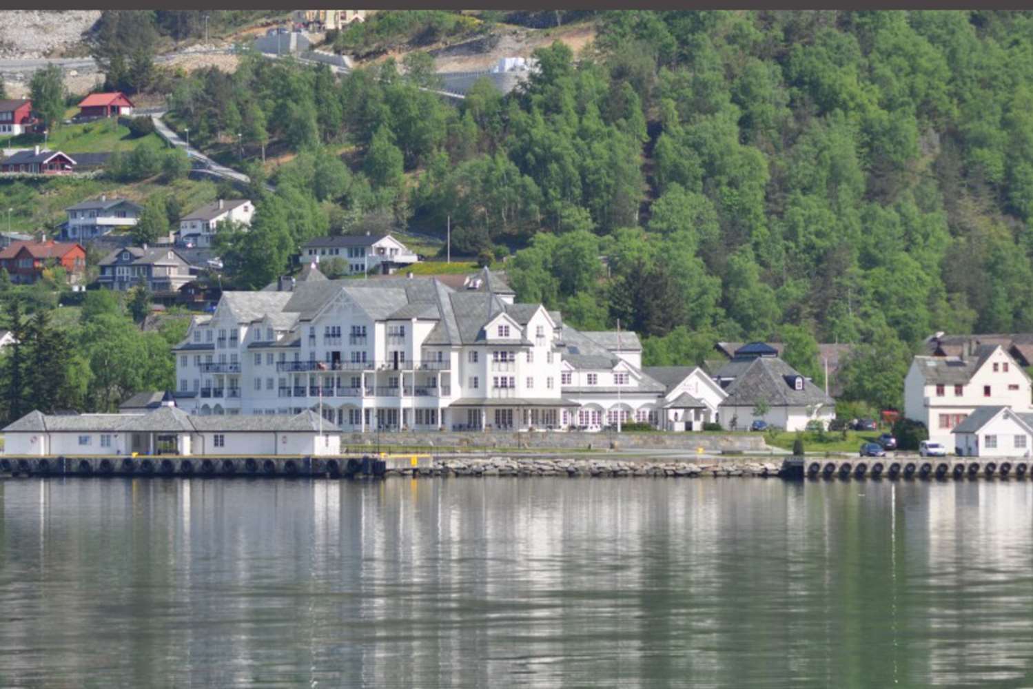 Voringfoss Hotel 8/12