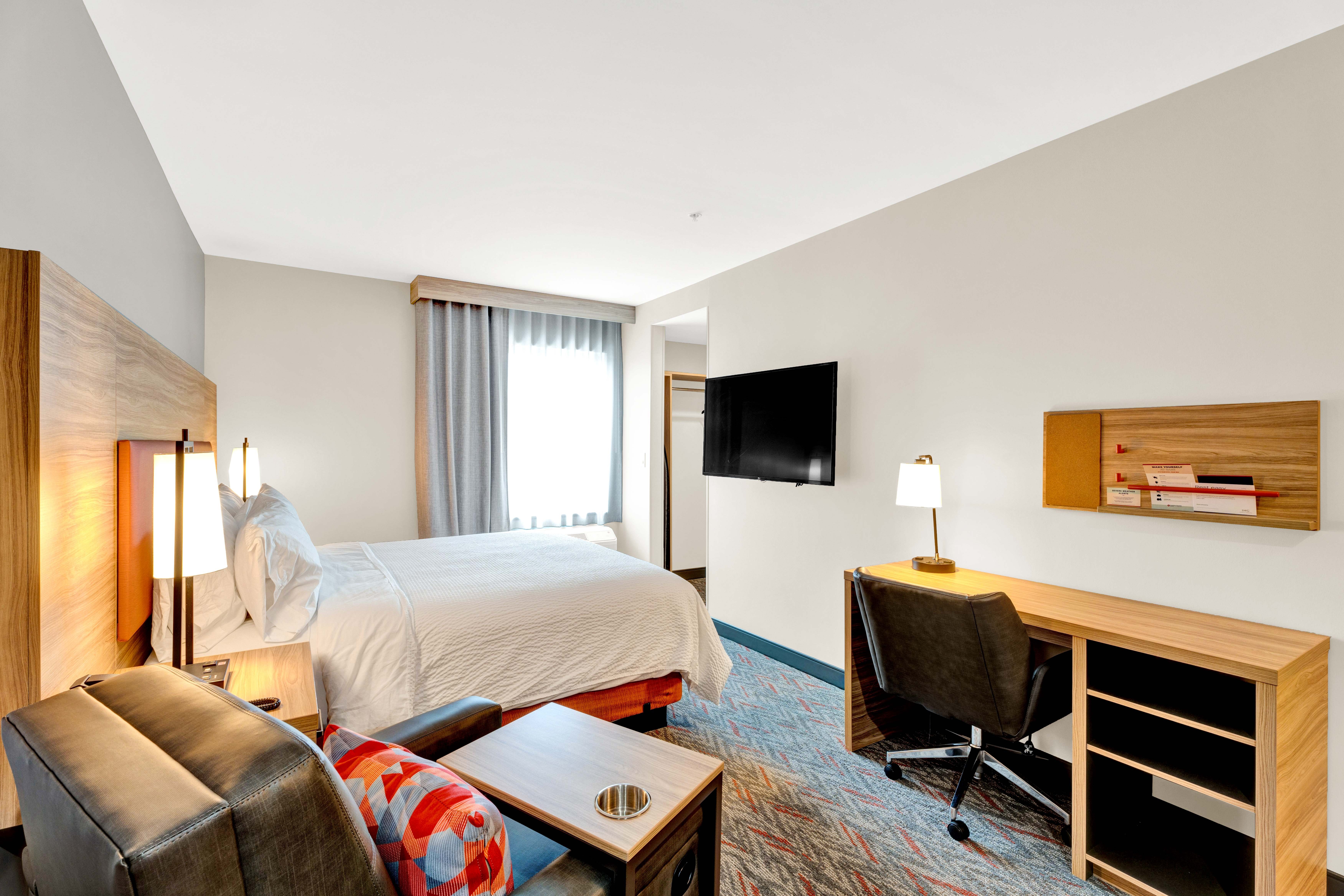 Candlewood Suites Detroit - Auburn Hills by IHG 22/50