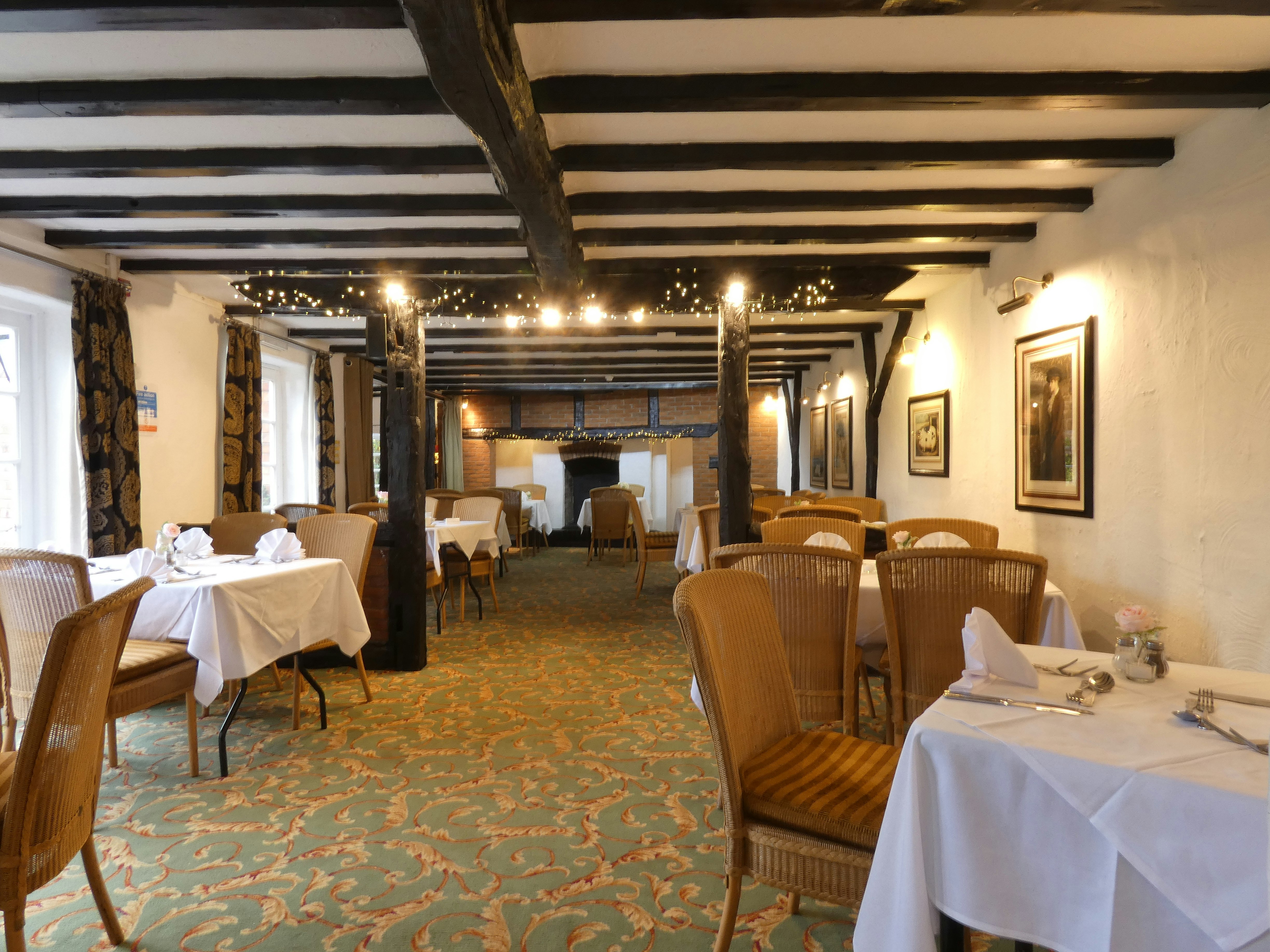 Marston Farm Hotel 48/55