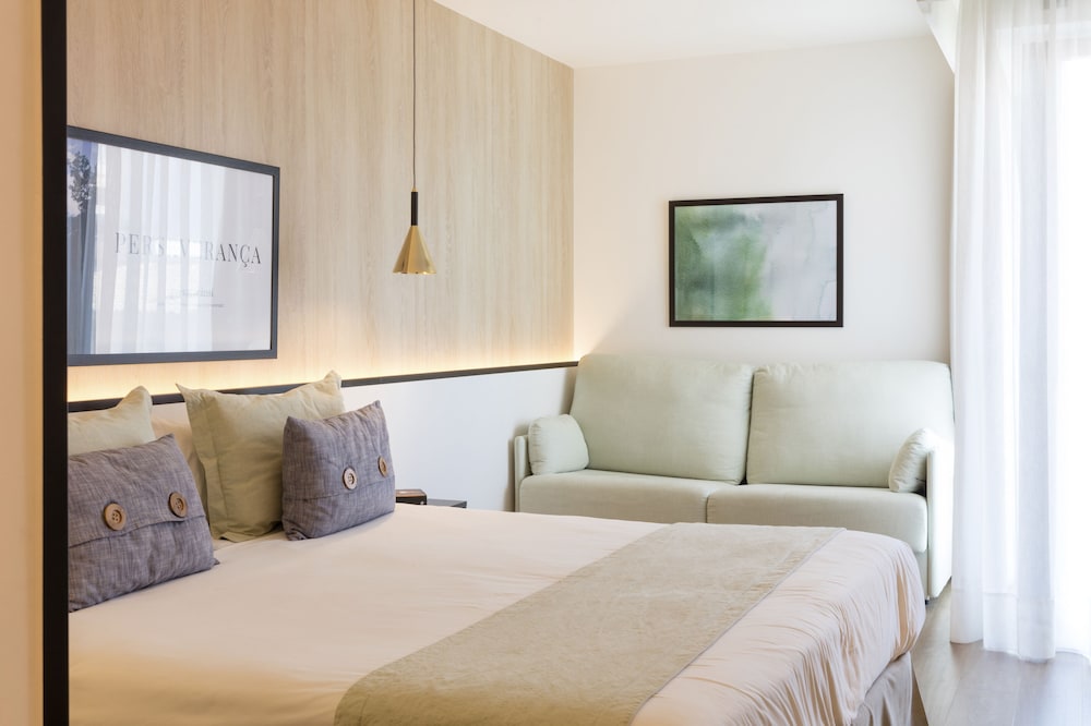 Som Ars Magna Bleisure Hotel 8/62